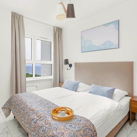 Aquamarina Onyx Miedzyzdroje Z Parkingiem By Rent Like Home Exterior photo